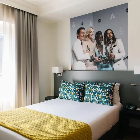 Hotel America Diamonds