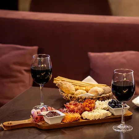 Hotel America Diamonds 3*