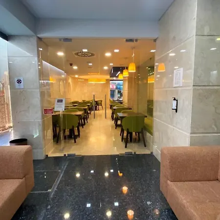 America Diamonds 酒店